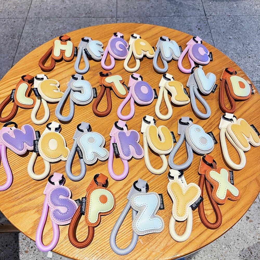 Sweet 26 Letter Keychain PU Le - đánh giá và giá Monogram Keychain Leather